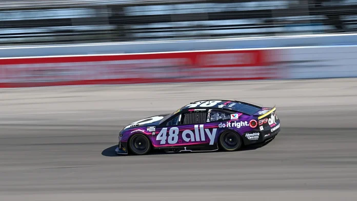 Alex Bowman Bristol playoff pressure