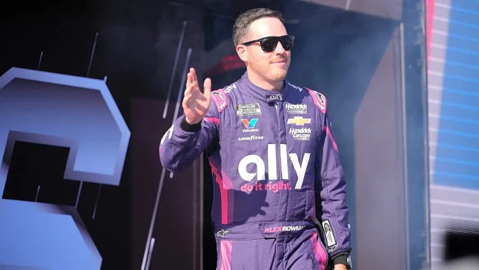 Alex Bowman pit crew changes Bristol