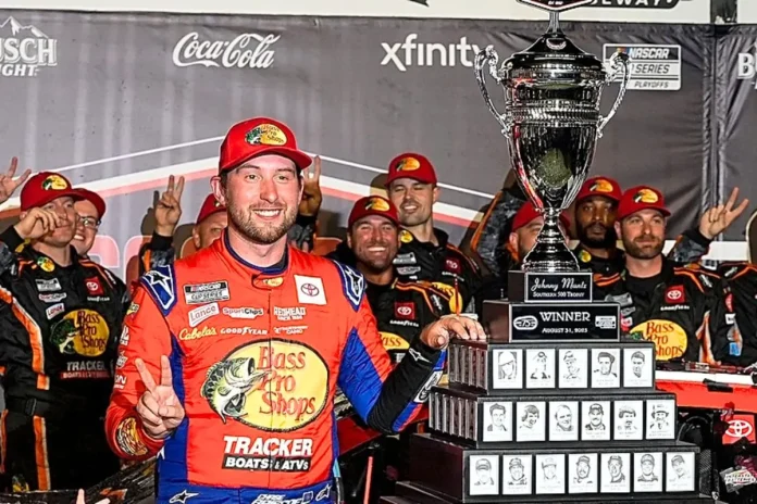 Chase Briscoe’s Historic Darlington Feat Draws Fan Praise