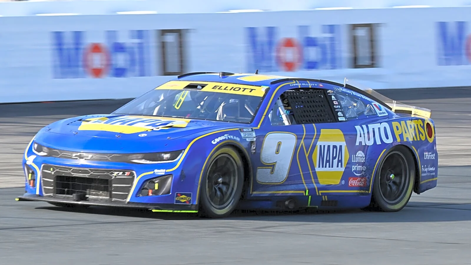 Chase Elliott Kansas Speedway performance