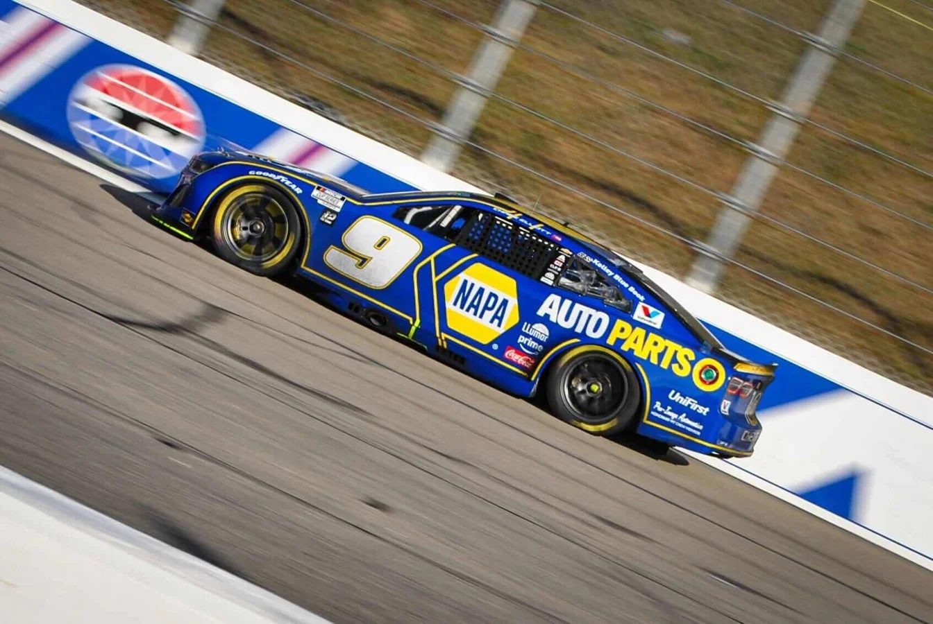 Chase Elliott pit strategy