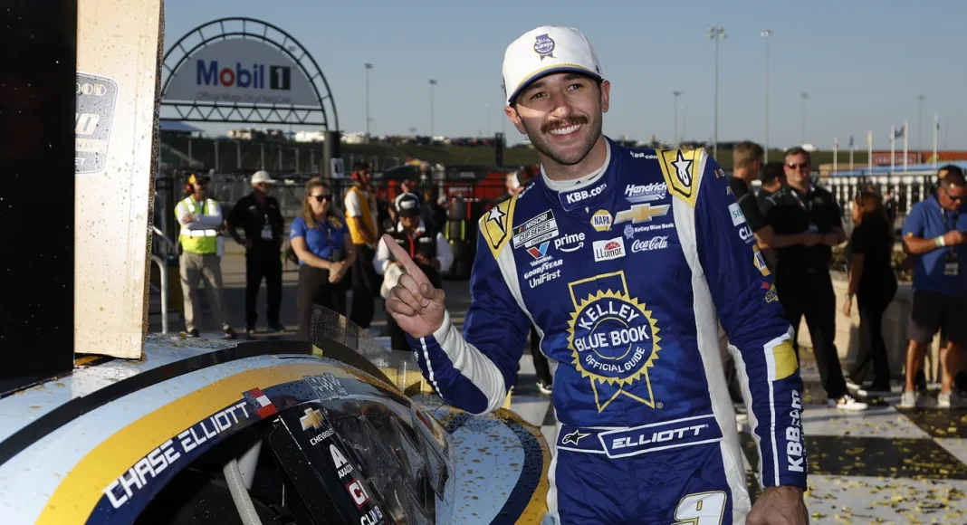 Chase Elliott Kansas win
