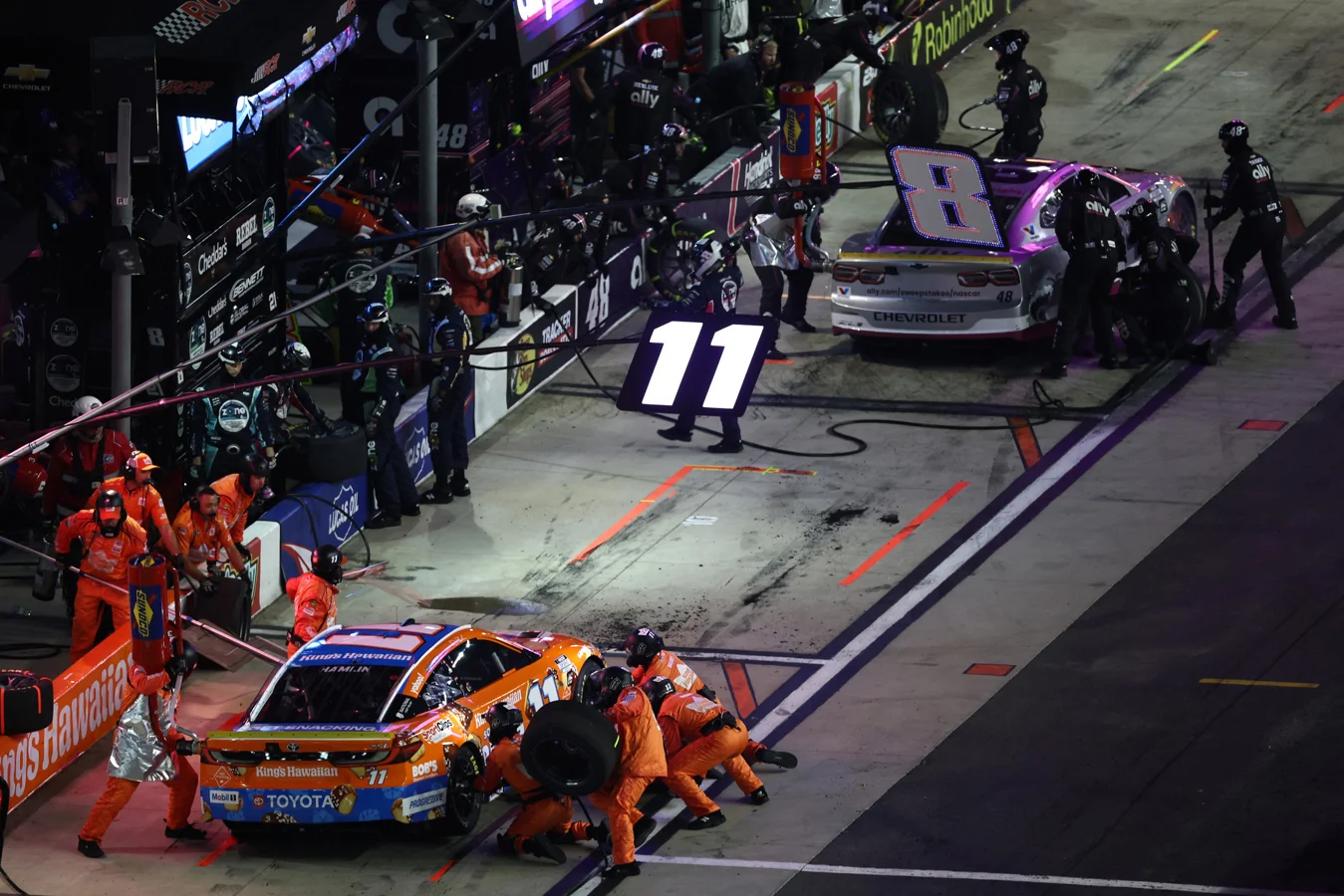 image-of-denny-hamlin-21-09-2025 Denny Hamlin