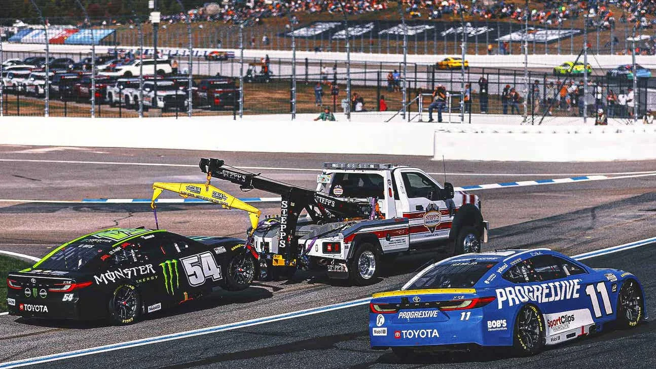 Denny Hamlin wrecks Ty Gibbs