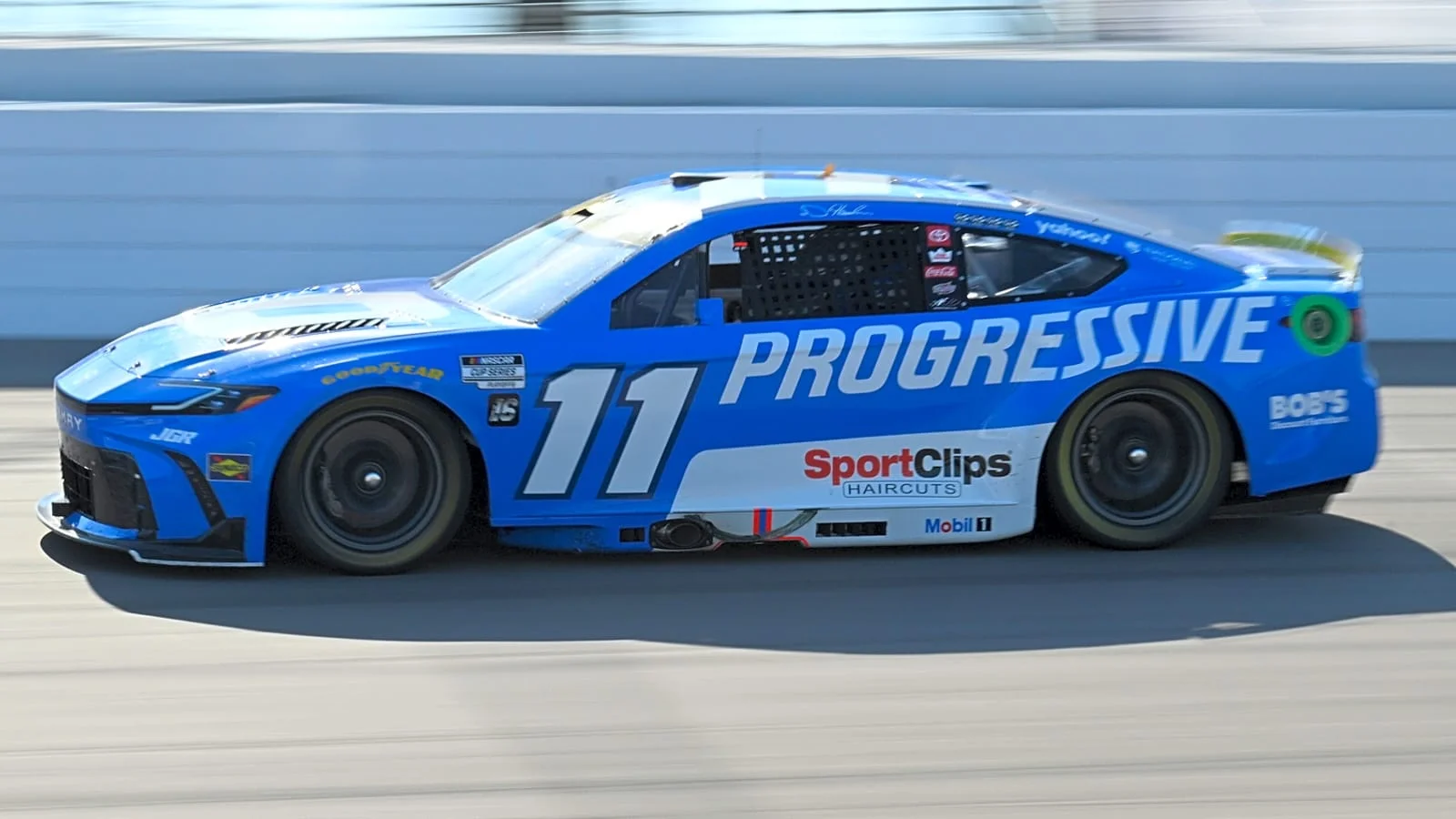 image-of-denny-hamlin-08-09-2025 Denny Hamlin