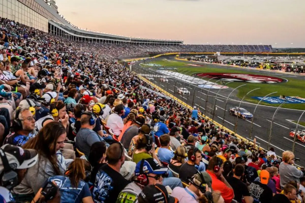 NASCAR’s Coca-Cola 600 & Indy-500 Safe as F1 Battles Major Setback