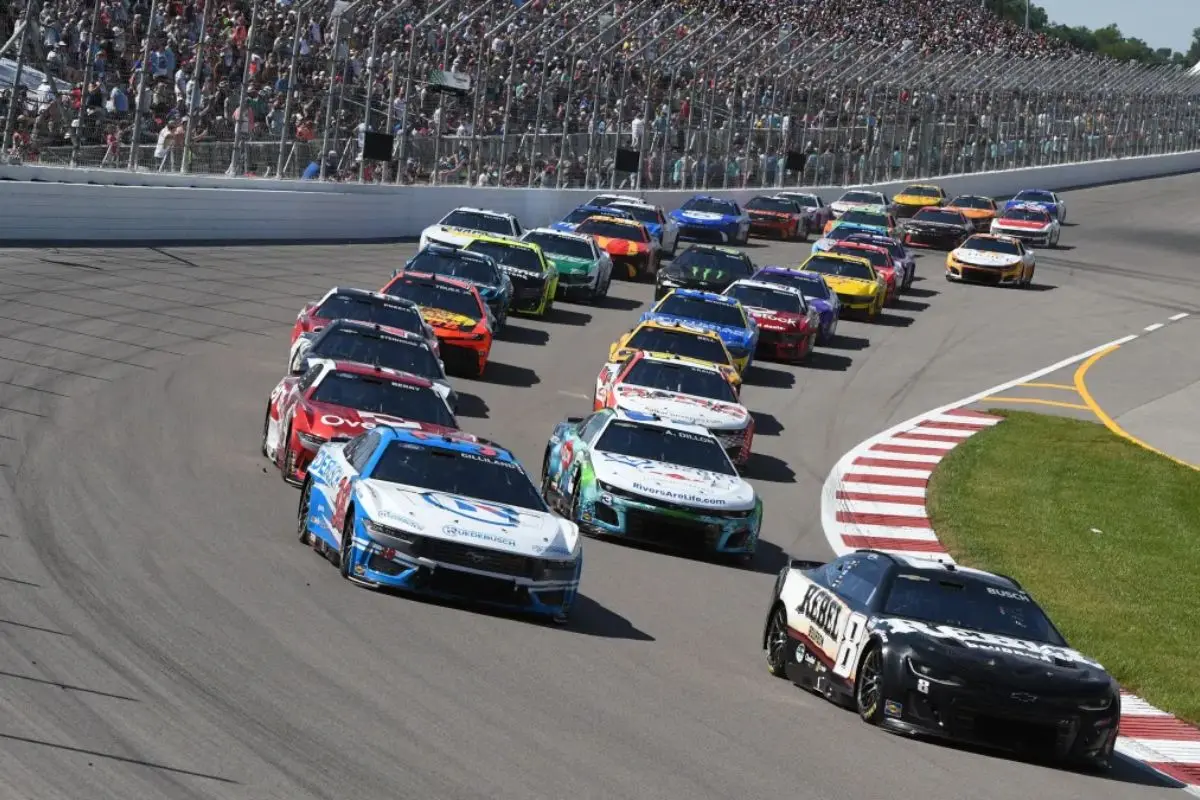 Predicting 2025 Enjoy Illinois 300 Winner