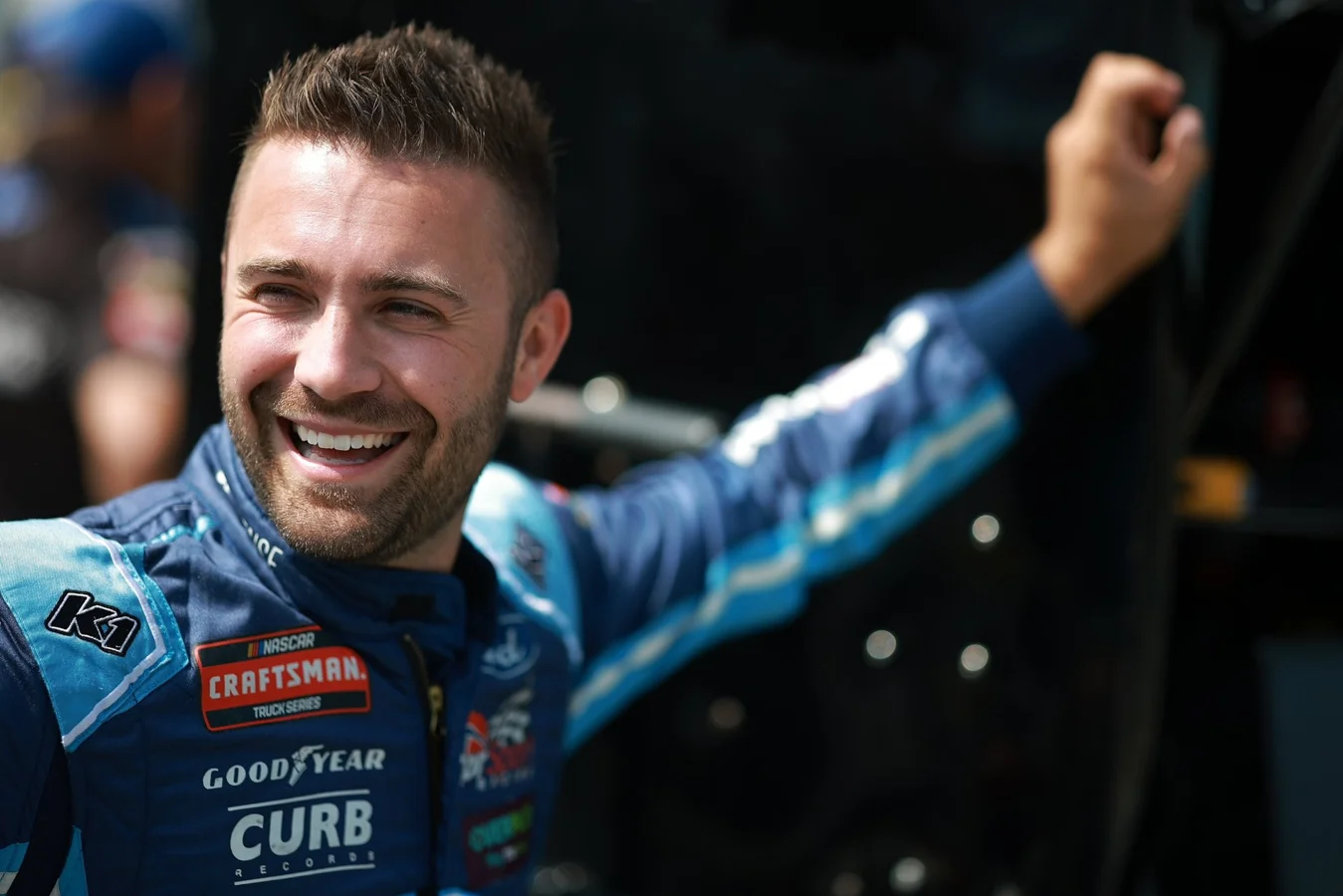 Ty Majeski advances Round of 8