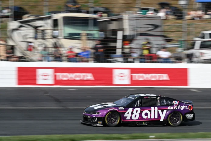 Alex Bowman Charlotte Roval performance
