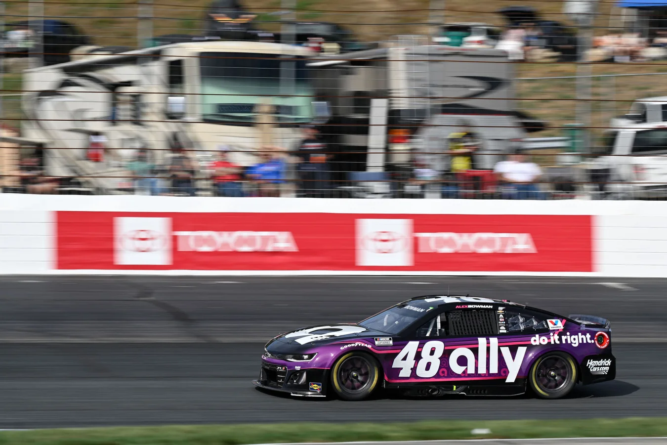 Alex Bowman Charlotte Roval performance