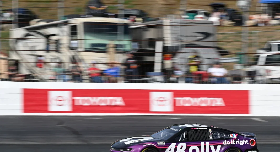 Alex Bowman Las Vegas winner