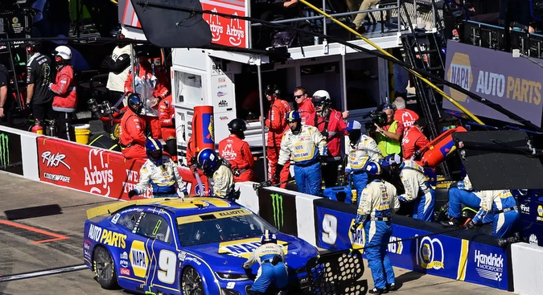 Chase Elliott Championship 4 hopes