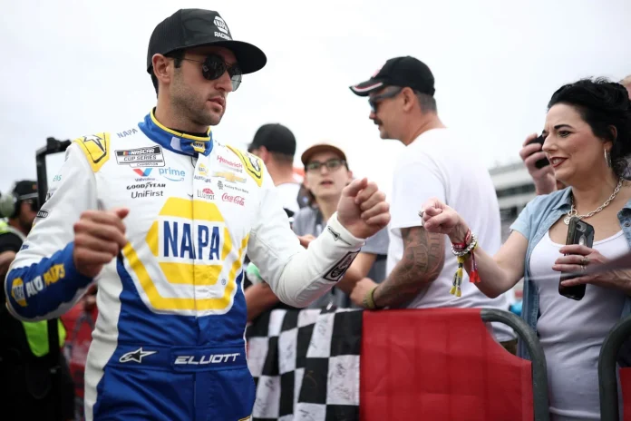 Chase Elliott gender reveal fan