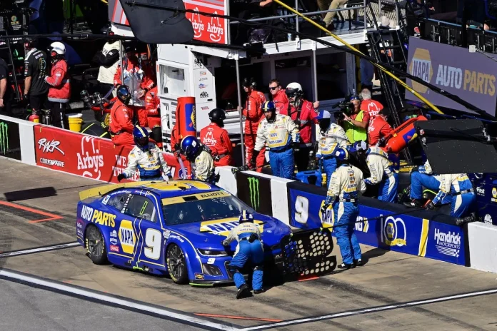 Chase Elliott Martinsville must-win