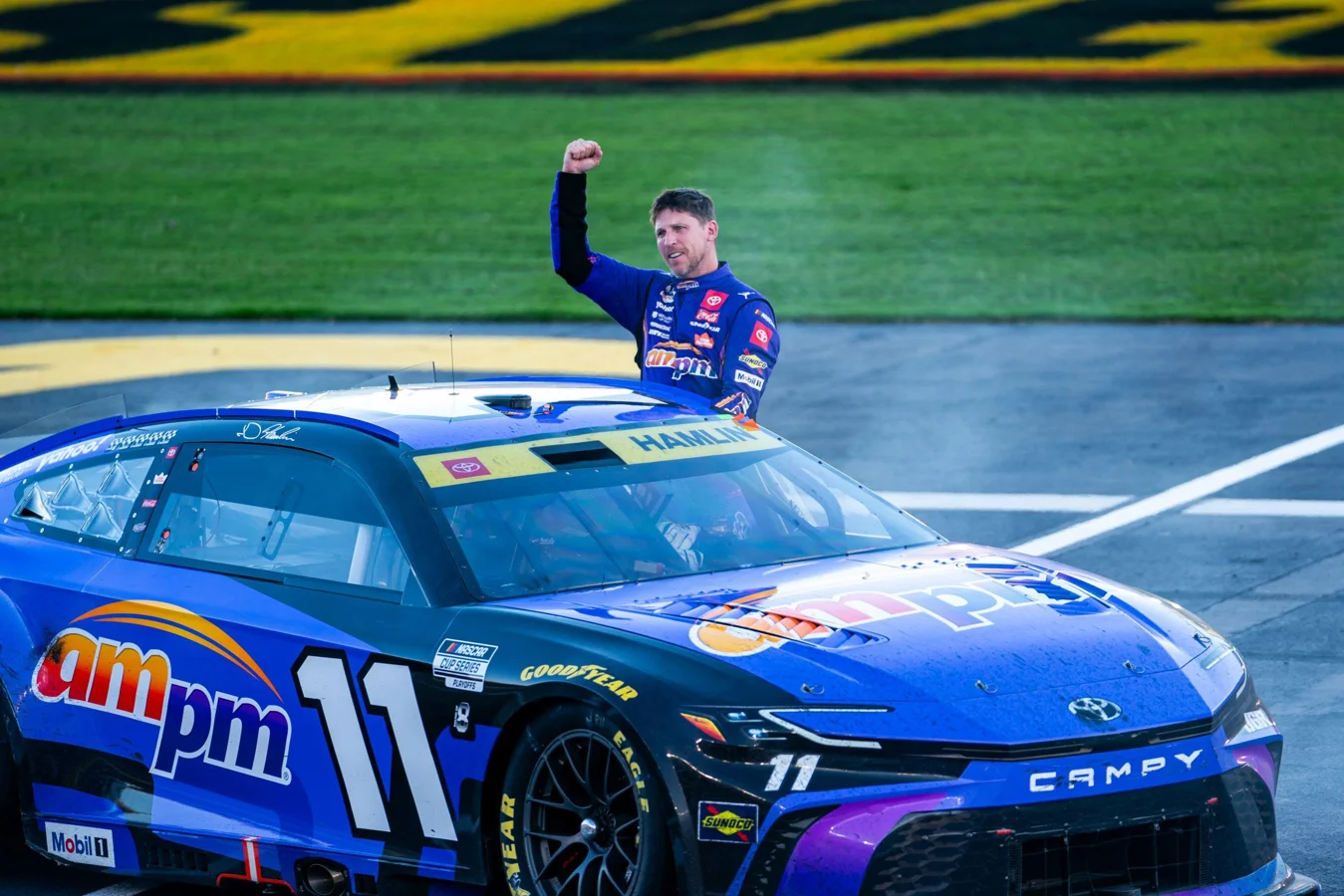 image-of-denny-hamlin-14-10-2025 Denny Hamlin
