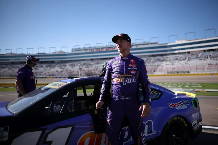 Denny Hamlin Las Vegas victory