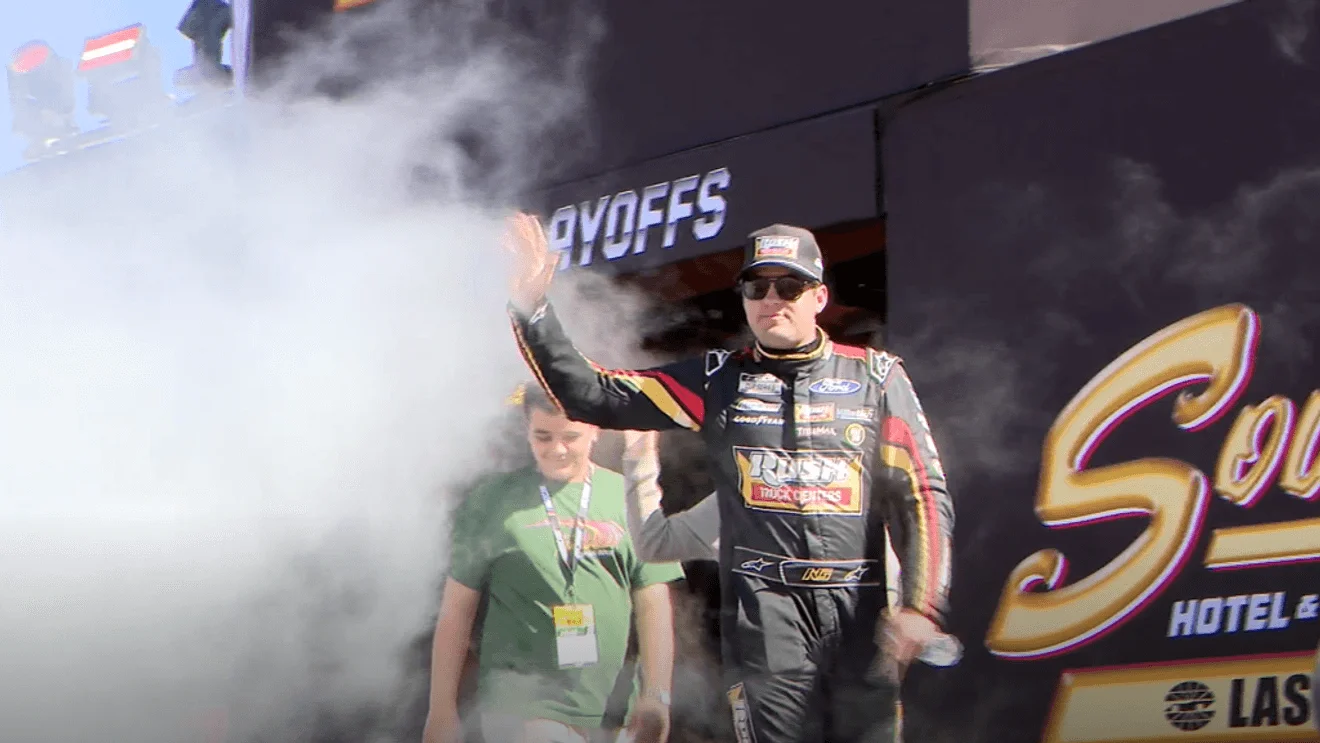 image-of-denny-hamlin-16-10-2025 Denny Hamlin