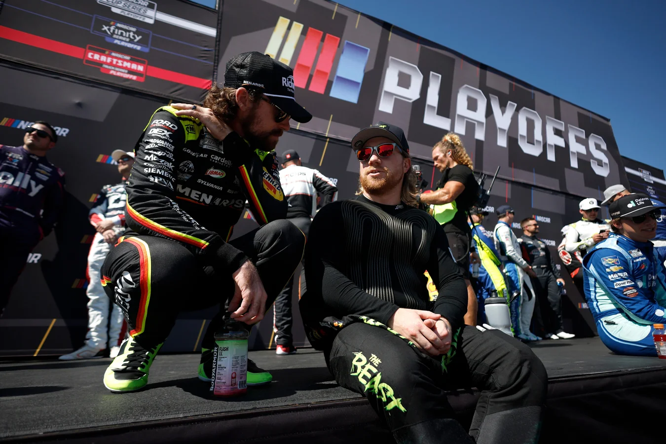 Kenny Wallace defends NASCAR playoffs