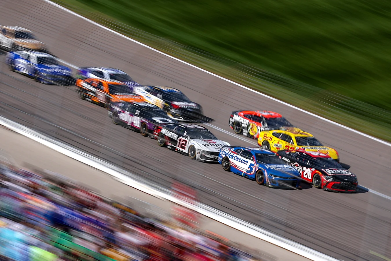 Kyle Larson Martinsville finish prediction