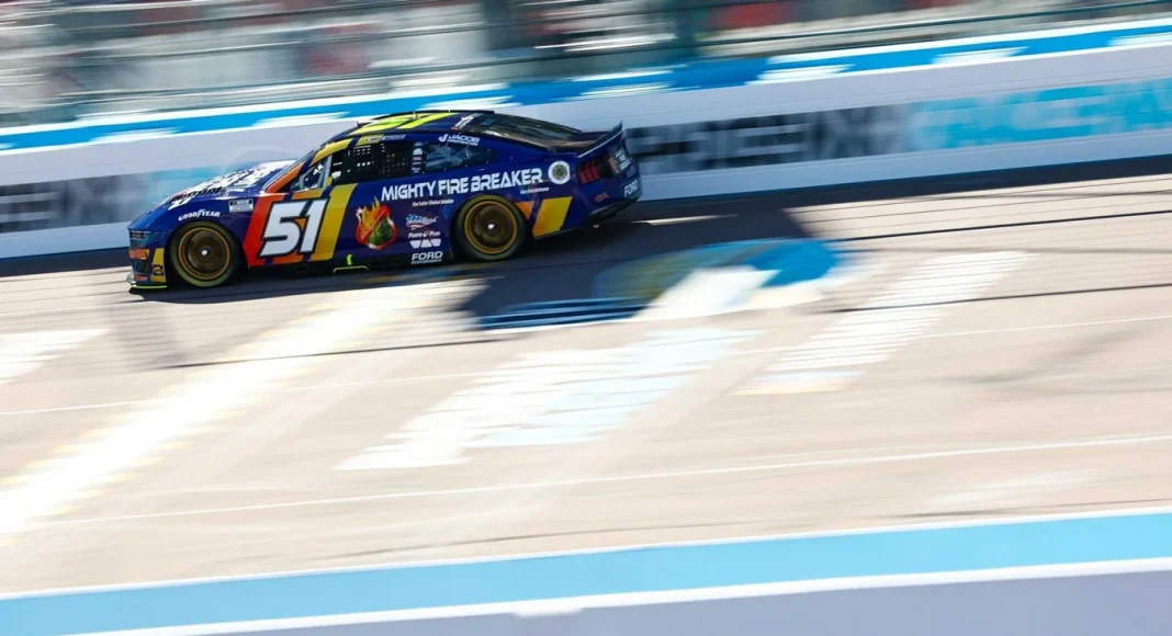 NASCAR Phoenix Raceway Qualifying