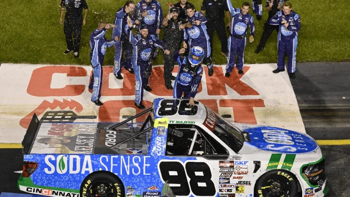 Ty Majeski Championship 4 advancement Ty Majeski Championship 4 advancement