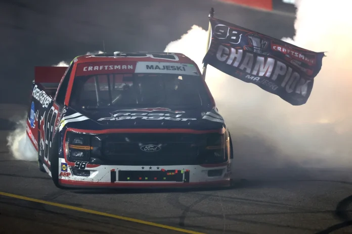 Ty Majeski truck championship defense Ty Majeski truck championship defense