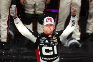 William Byron Clinches Clutch Martinsville Victory, Eyes Title