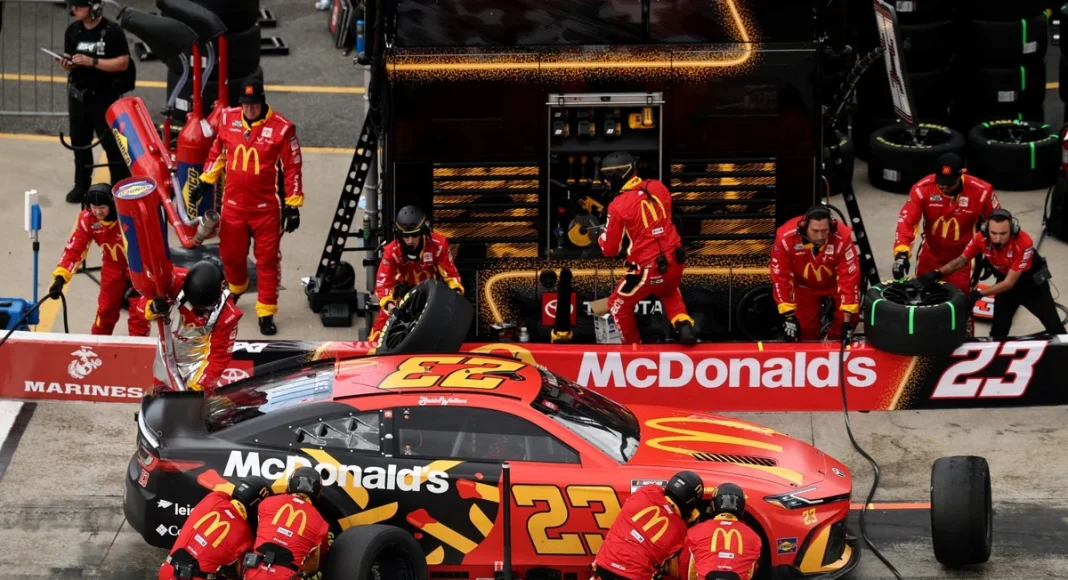 23XI Racing, Dale Earnhardt Jr, Tyler Reddick, NASCAR, 23XI Racing 2025 season