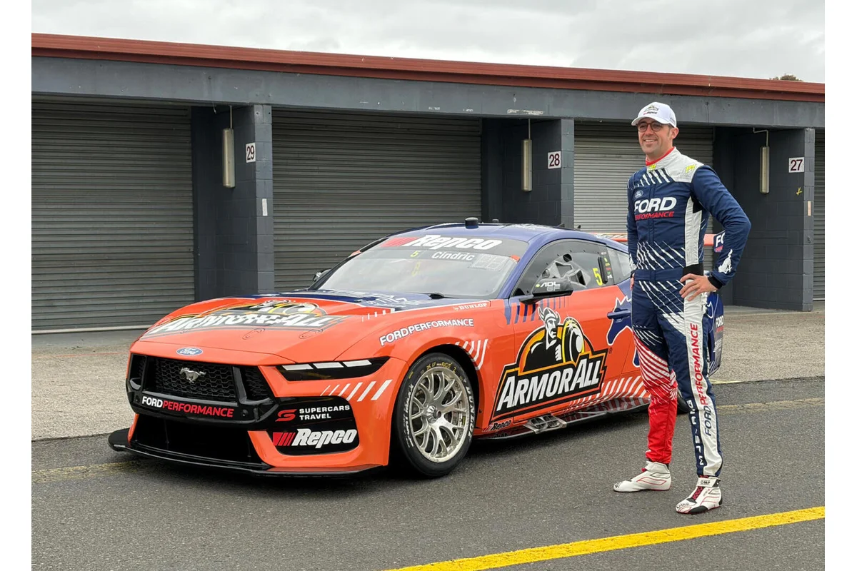 Austin Cindric, Ford, Team Penske, NASCAR, NASCAR Driver, Austin Cindric Gen3 Supercars comparison