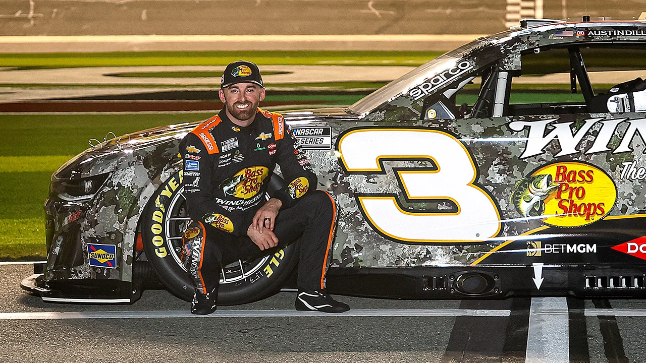 Austin Dillon matchmaking NASCAR