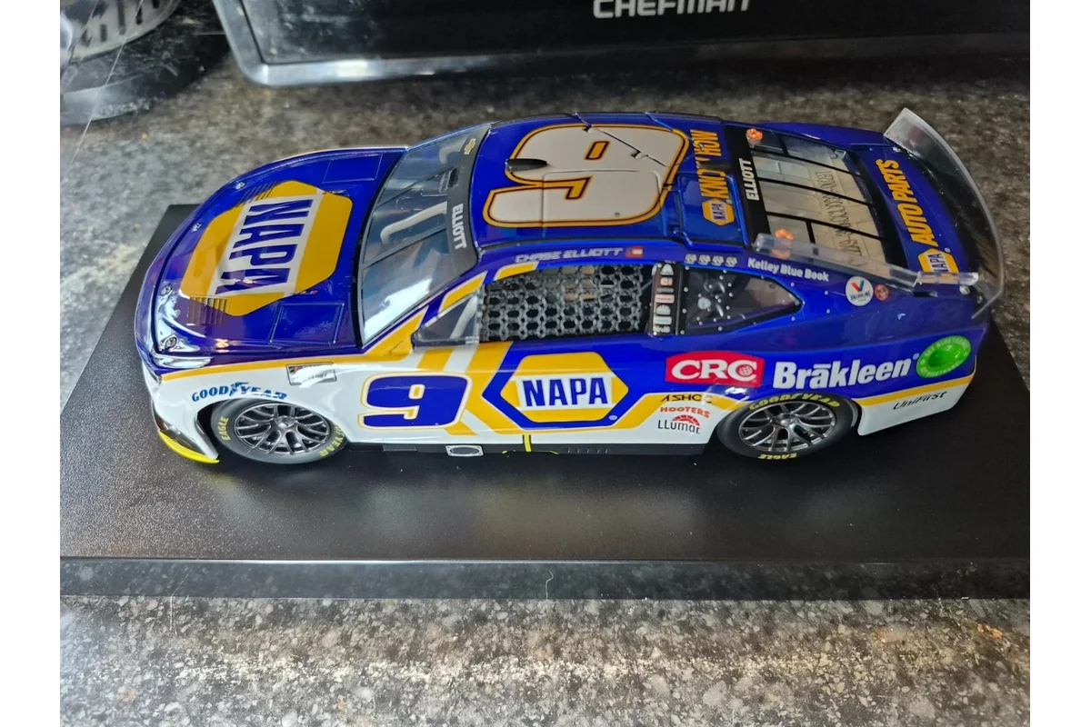 Chase Elliott, Dale Earnhardt Jr, Hendrick Motorsports, NASCAR, Chase Elliott main guy HMS