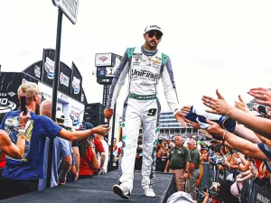 Chase Elliott Named NASCAR’s Most Popular Driver for 8th Year