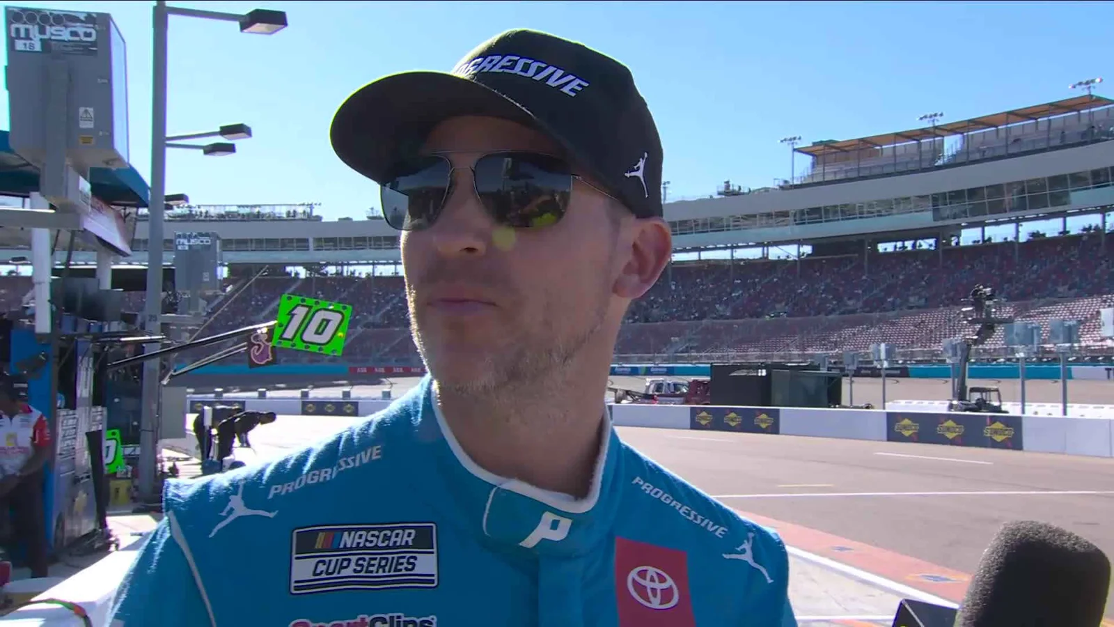 image-of-denny-hamlin-06-11-2025 Denny Hamlin