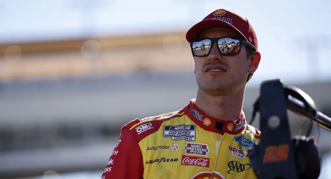 Joey Logano, Team Penske, NASCAR, Cup Series, Joey Logano new haircut