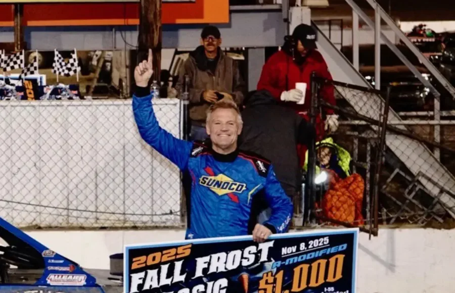 Kenny Wallace dirt racing achievements