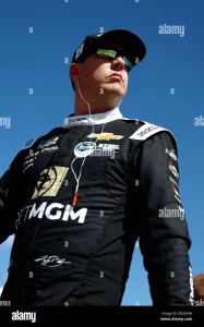 Brexton Challenges Kyle Busch in Las Vegas Father-Son Showdown