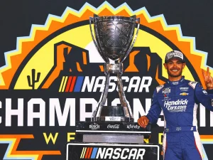 Denny Hamlin’s Classy Move Wins Over Kyle Larson Fans