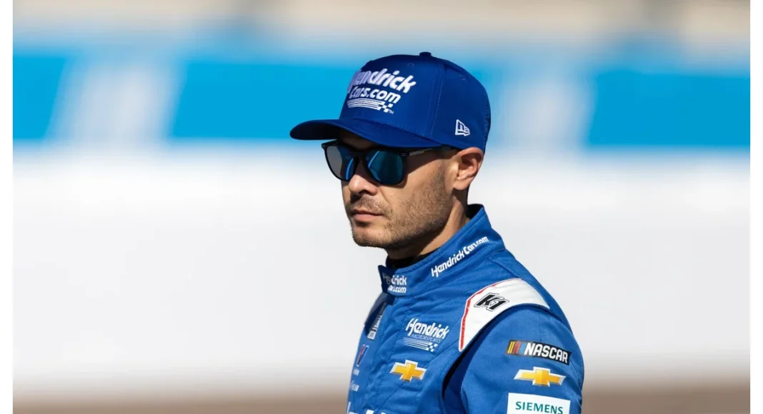 Kyle Larson, Kyle Larson USAC Hangtown crash