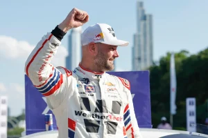 Shane van Gisbergen, Zilisch Reveal Bold Red Bull NASCAR Cars