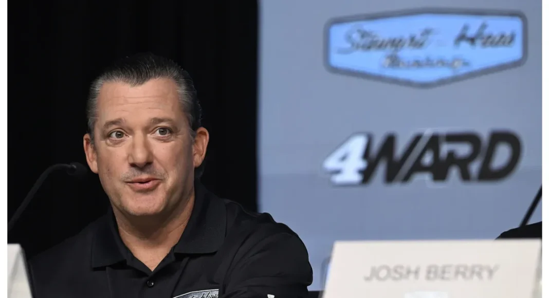 Tony Stewart, Tony Stewart sponsor drama