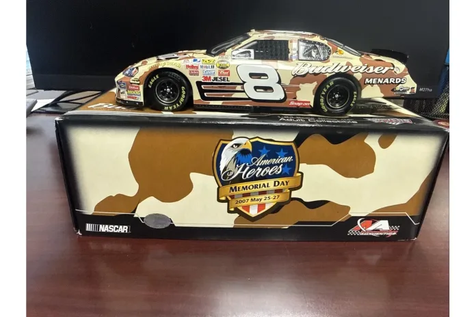 Dale Earnhardt Jr, Dale Earnhardt Jr sleep habits