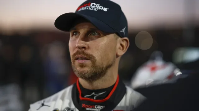 Denny Hamlin, Denny Hamlin NASCAR sponsorship lawsuit