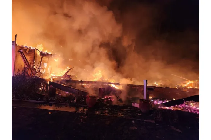 Denny Hamlin, Denny Hamlin house fire