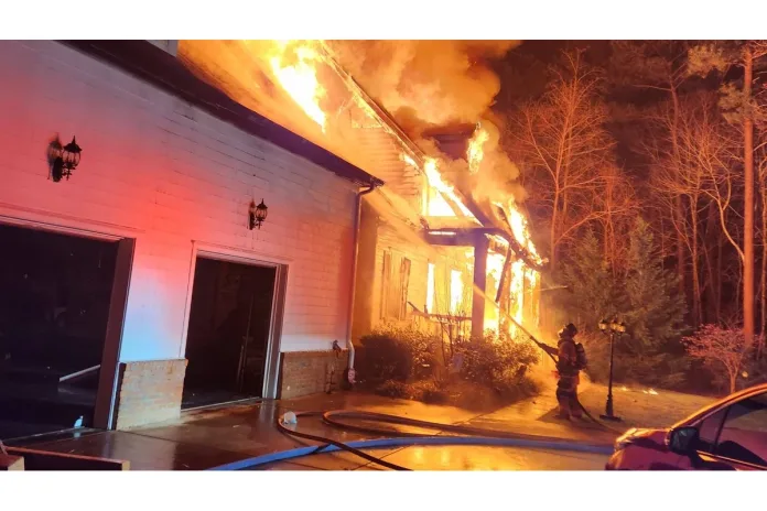 Denny Hamlin, Denny Hamlin house fire tragedy