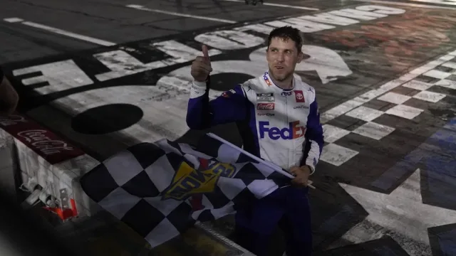 Denny Hamlin, Joe Gibbs Racing, Joe Gibbs, Denny Hamlin NASCAR sponsorship restrictions