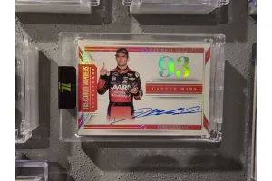 Jeff Gordon to Hand-Deliver 1-of-1 National Treasures Card