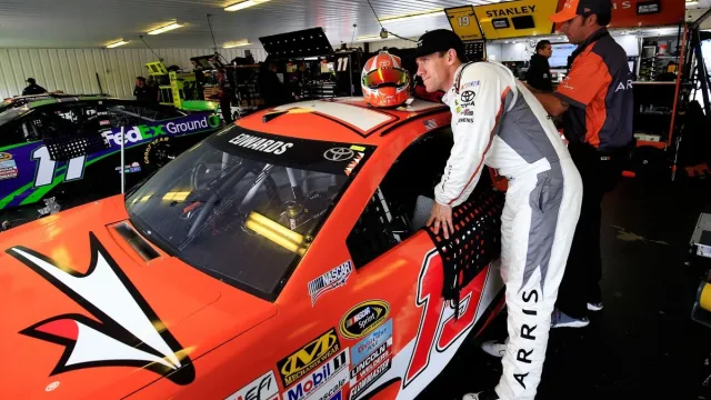 Joe Gibbs Racing, Joe Gibbs, Carl Edwards, Cup Series, Joe Gibbs Racing NASCAR playoffs