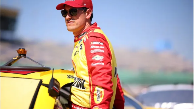 Joey Logano, Joey Logano racing resilience