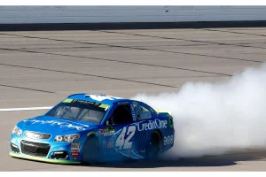 Kyle Larson Rejects NASCAR Playoffs for Sprint Car Series