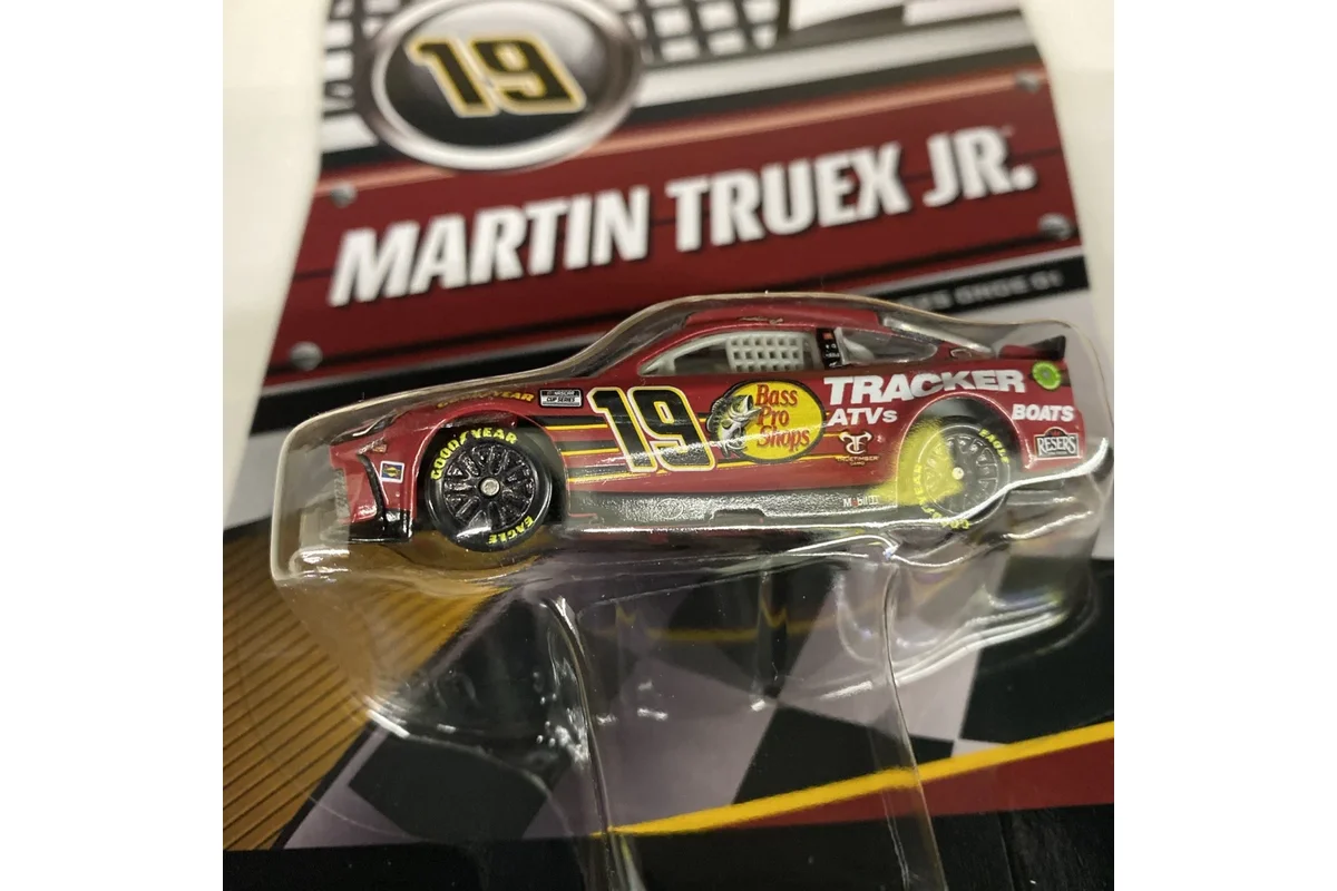 image-of-Martin Truex Jr-16-12-2025 Martin Truex Jr